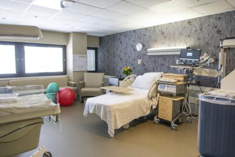 Maternity Pre delivery room